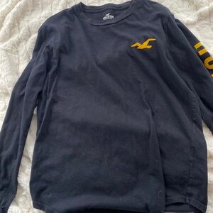 Black and yellow crew neck